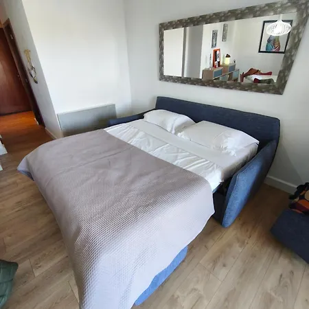 T2 Bord De - Maria Apartament